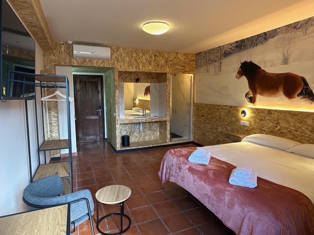 Hotel Y Albergue Real Fabrica De Эскарай Экстерьер фото