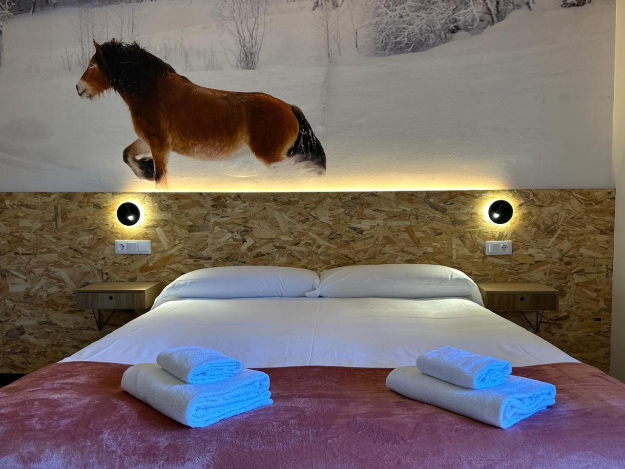 Hotel Y Albergue Real Fabrica De Эскарай Экстерьер фото