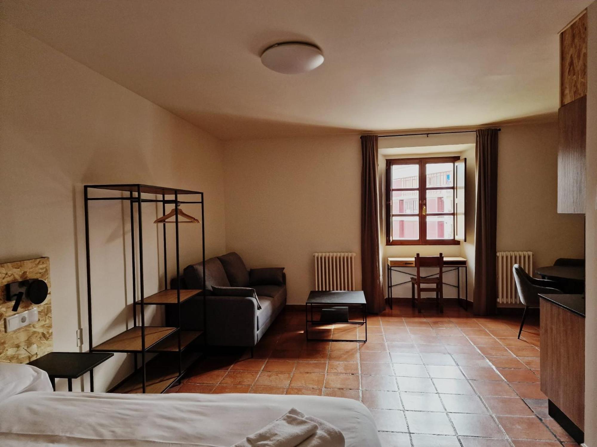 Hotel Y Albergue Real Fabrica De Эскарай Экстерьер фото